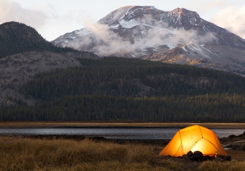 Essential Camping Equipment: The Five Must-Haves for a Successful Trip